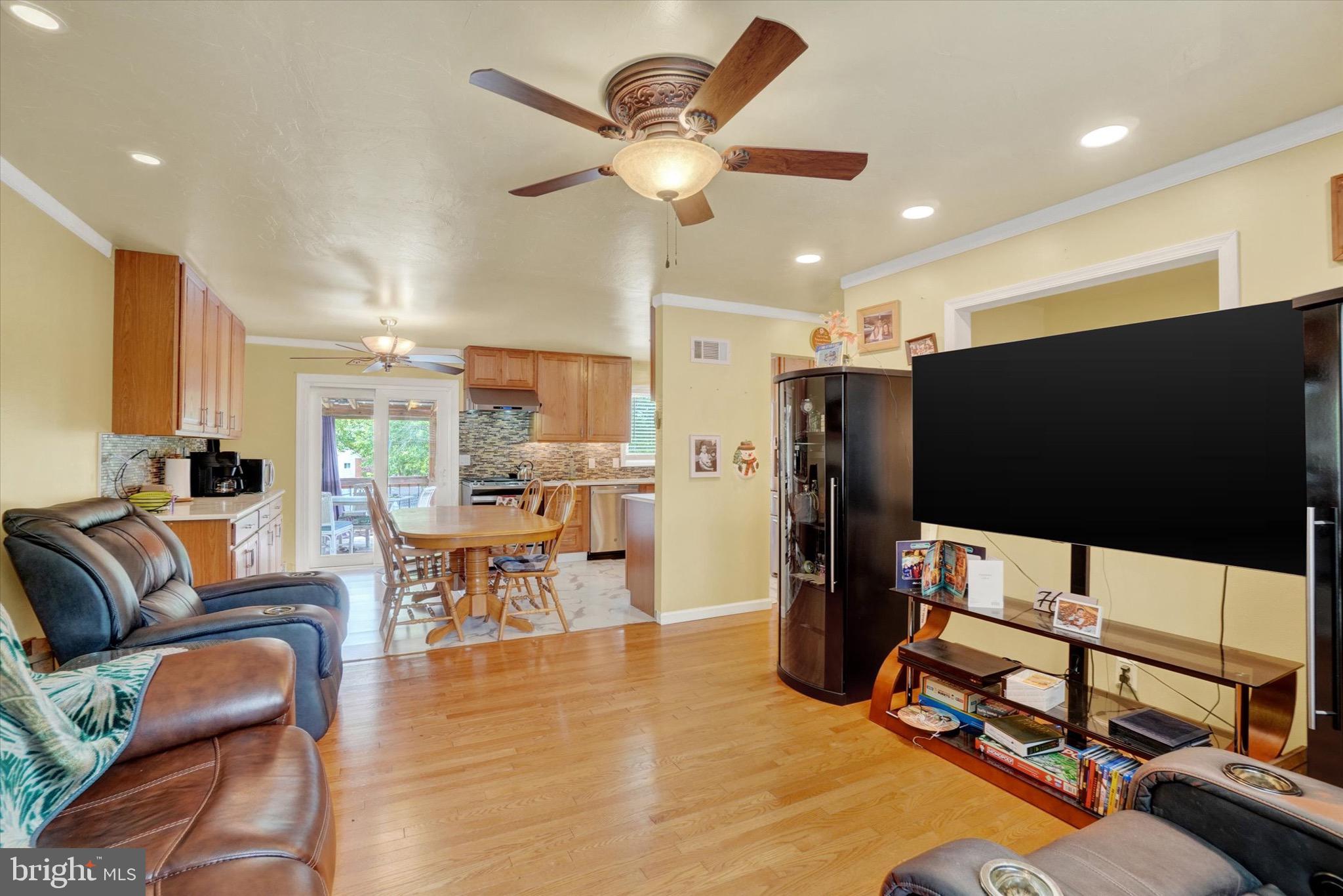 3111 Jessica Road Dover, PA 17315 - Photo 4 of 37 Gallery Image 4
