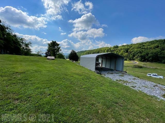 2212 Bozoo Road Peterstown, WV 24963 - Photo 4 of 22 Gallery Image 4