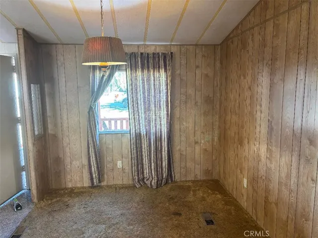 a view of entryway with a front door