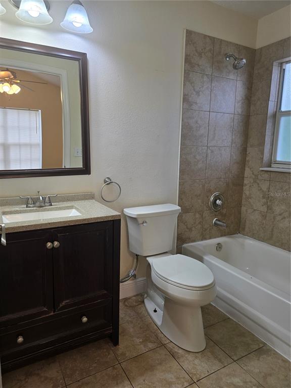 2351 Water View Loop Kissimmee, FL 34743 - Photo 9 of 26