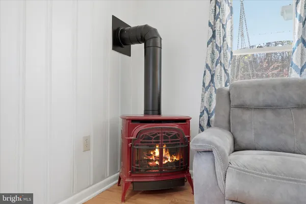 $575,000 | 1239 Cedar Grove Road, Winchester, VA 22603