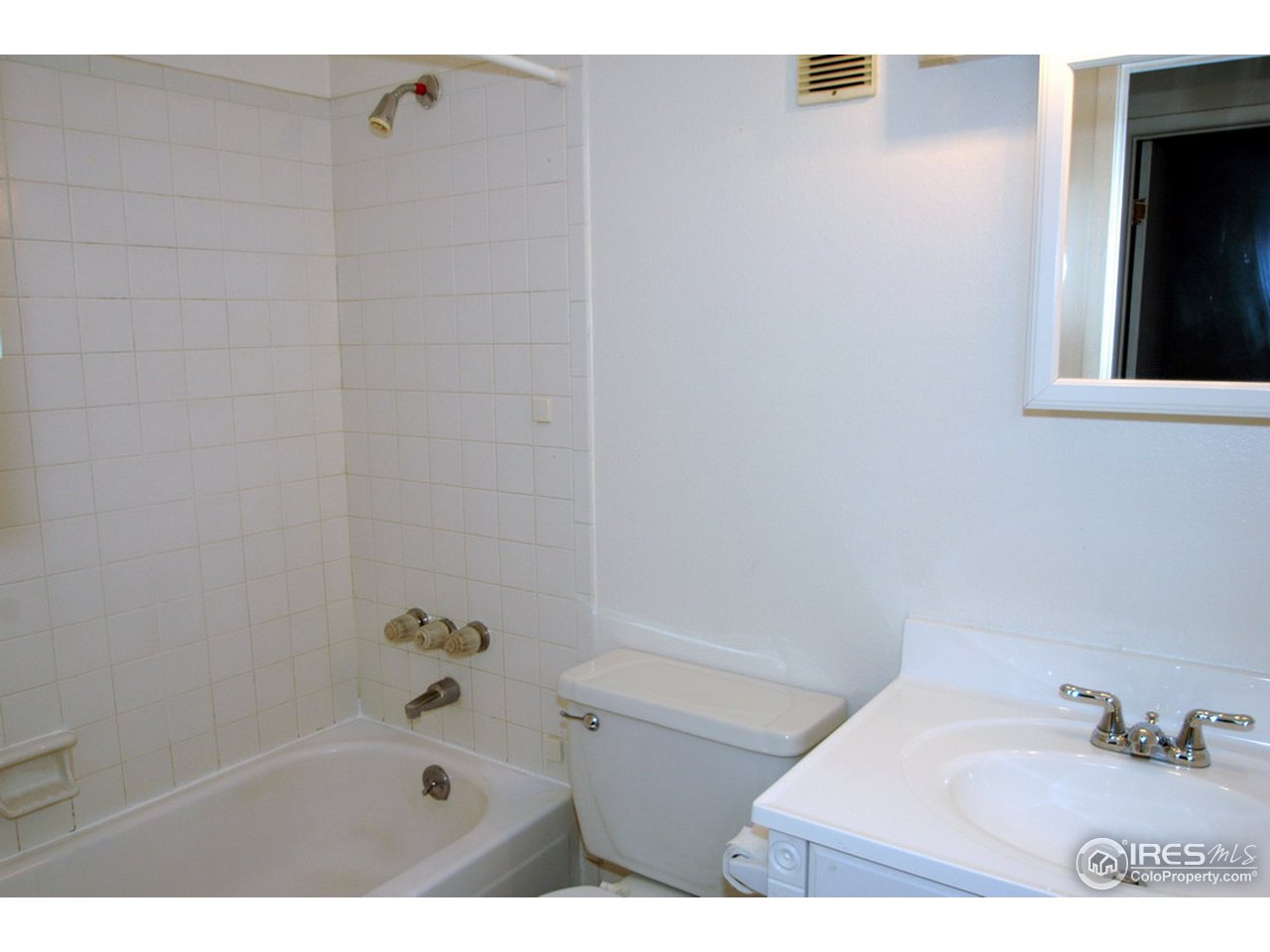 6495 Kalua Road, Unit 201A Boulder, CO 80301 - Photo 13 of 23 Gallery Image 13