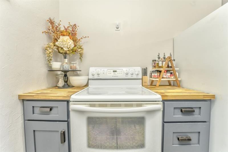 111 Sylvan Drive Calhoun, GA 30701 - Photo 12 of 34