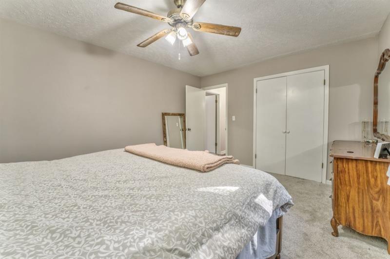 111 Sylvan Drive Calhoun, GA 30701 - Photo 15 of 34