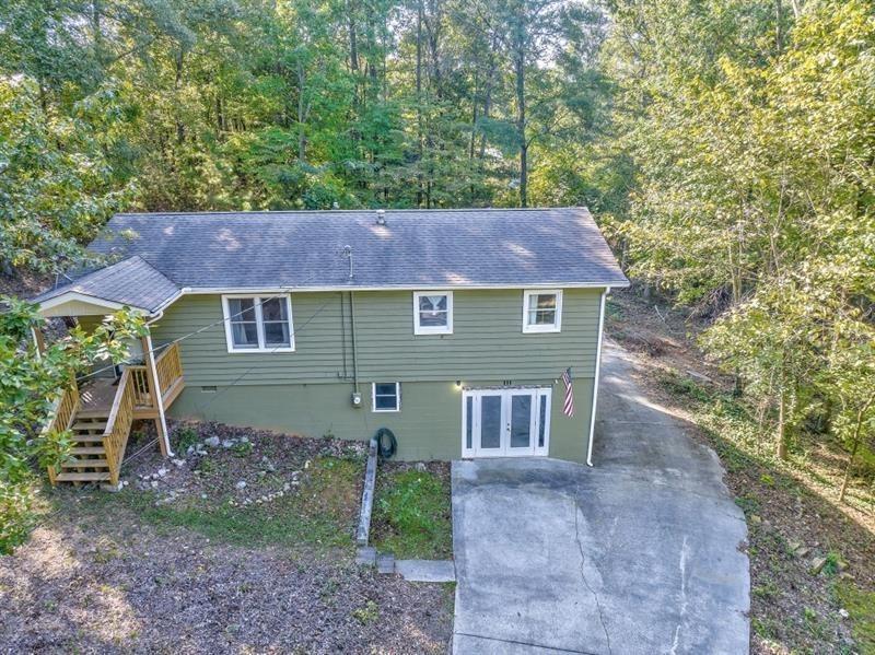 111 Sylvan Drive Calhoun, GA 30701 - Photo 28 of 34