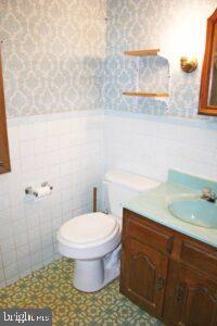 1120 Turnpike Road Elizabethtown, PA 17022 - Photo 7 of 32 Gallery Image 7