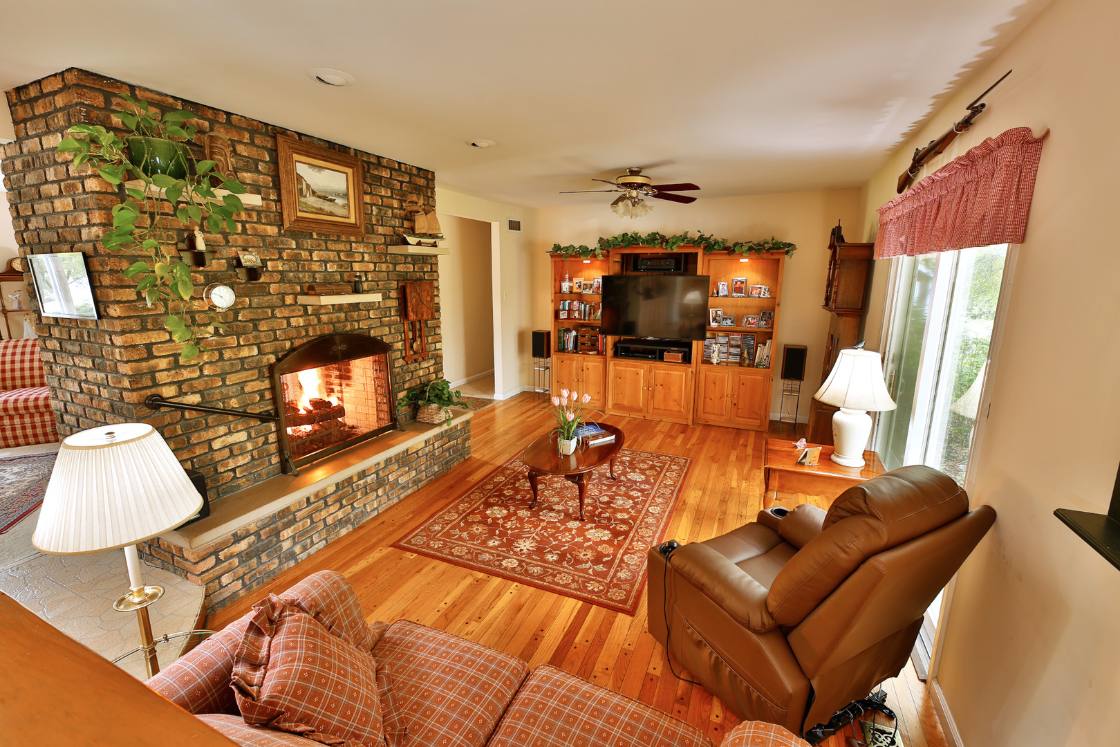 6N397 Corron Road St. Charles, IL 60175 - Photo 16 of 29 a living room with furniture and a lamp