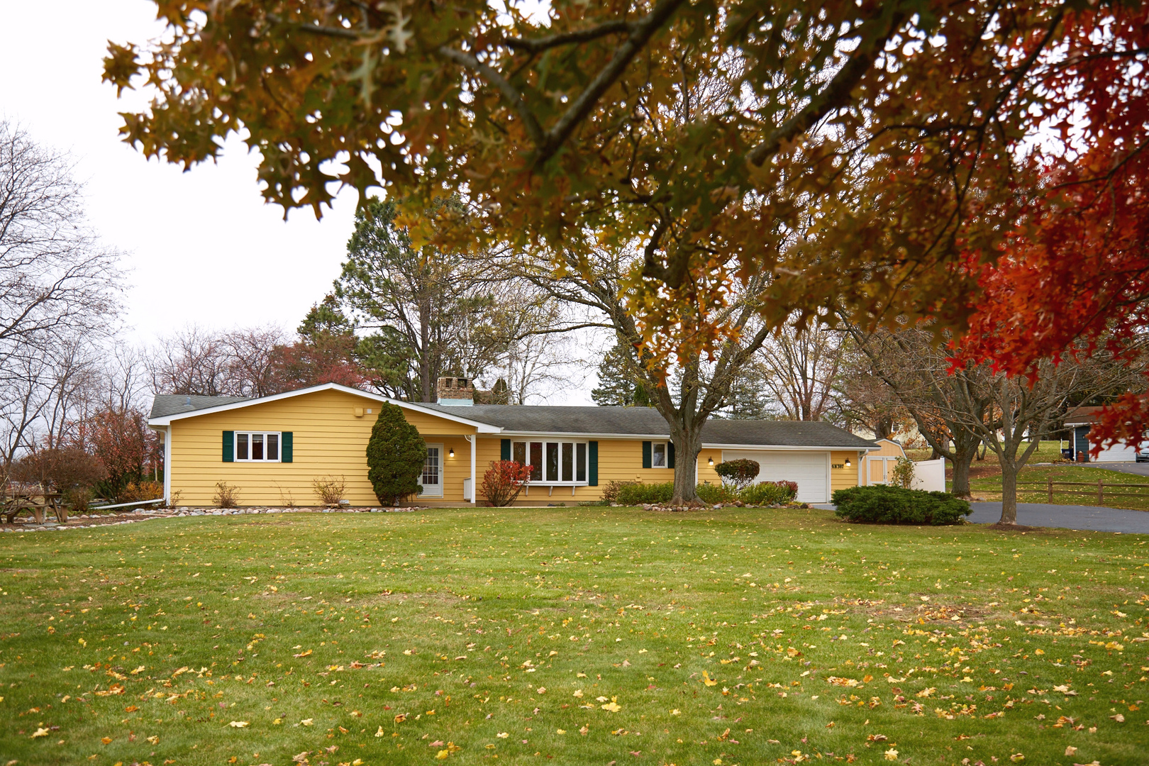 6N397 Corron Road St. Charles, IL 60175 - Photo 8 of 29 a view of a house with a yard
