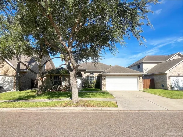 $1,900 | 3304 Santa Olivia Street, Mission, TX 78572