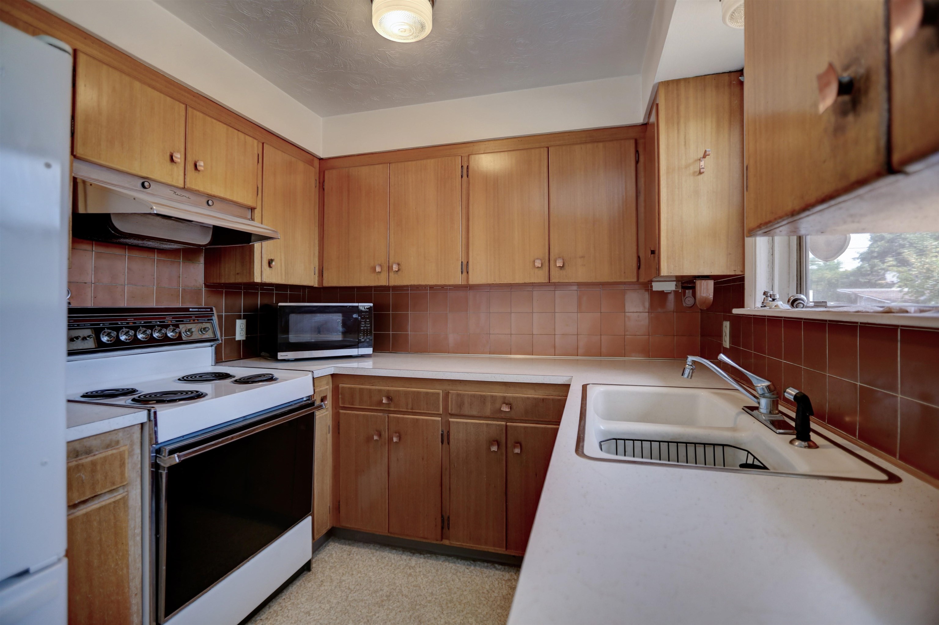 1902 North Ely Road Spokane Valley, WA 99212 - Photo 11 of 35