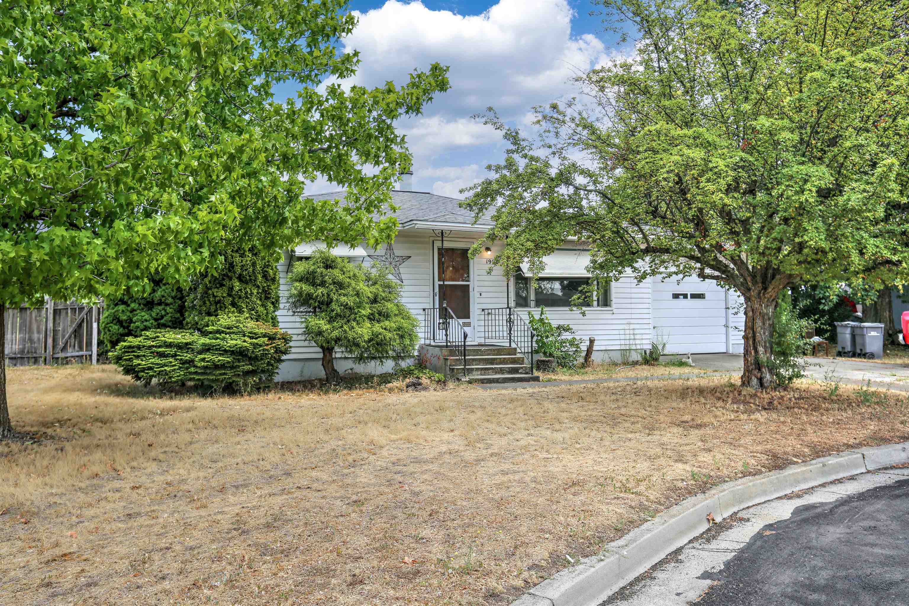 1902 North Ely Road Spokane Valley, WA 99212 - Photo 2 of 35