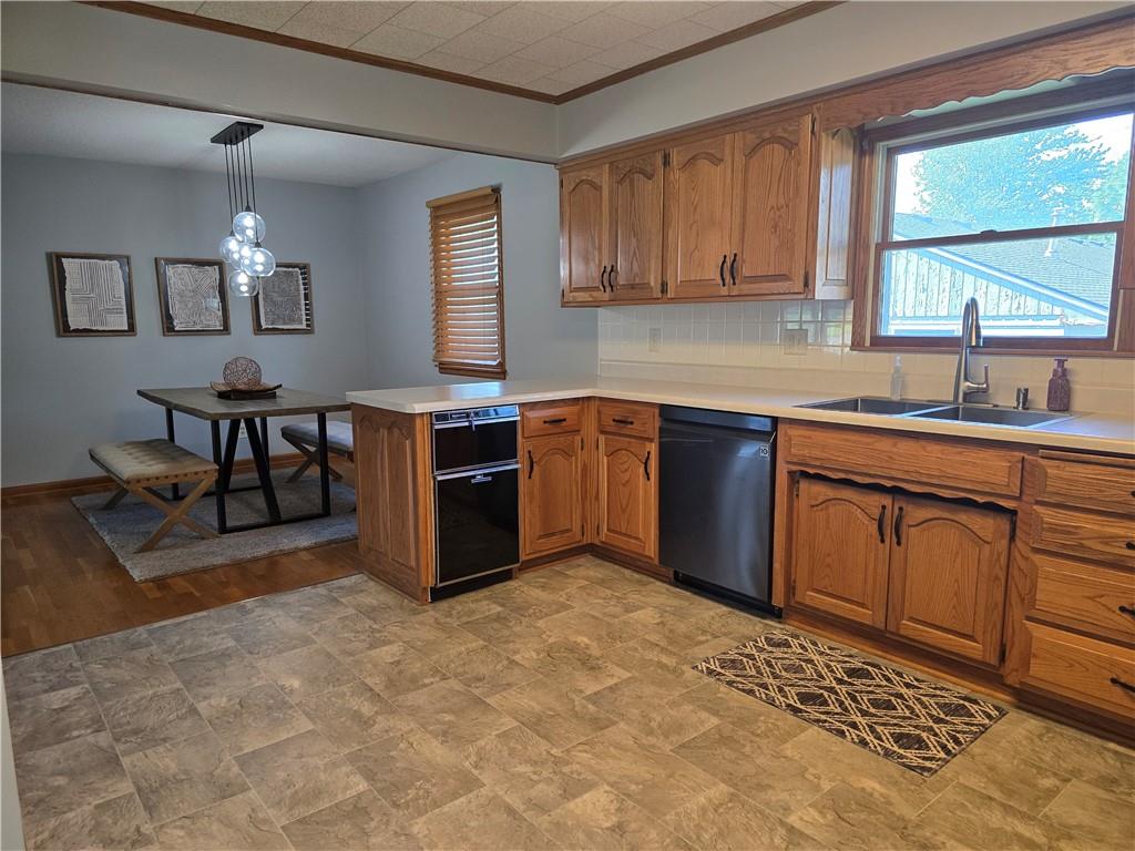 223 West 9th Street Fort Scott, KS 66701 - Photo 26 of 65