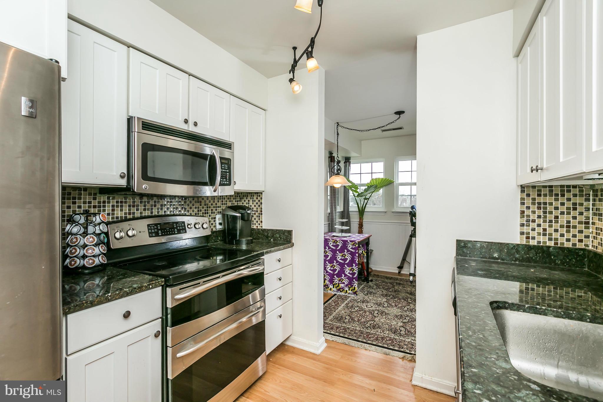 8501 Falls Run Road, Unit L Ellicott City, MD 21043 - Photo 4 of 24 Stainless Steel Appliances