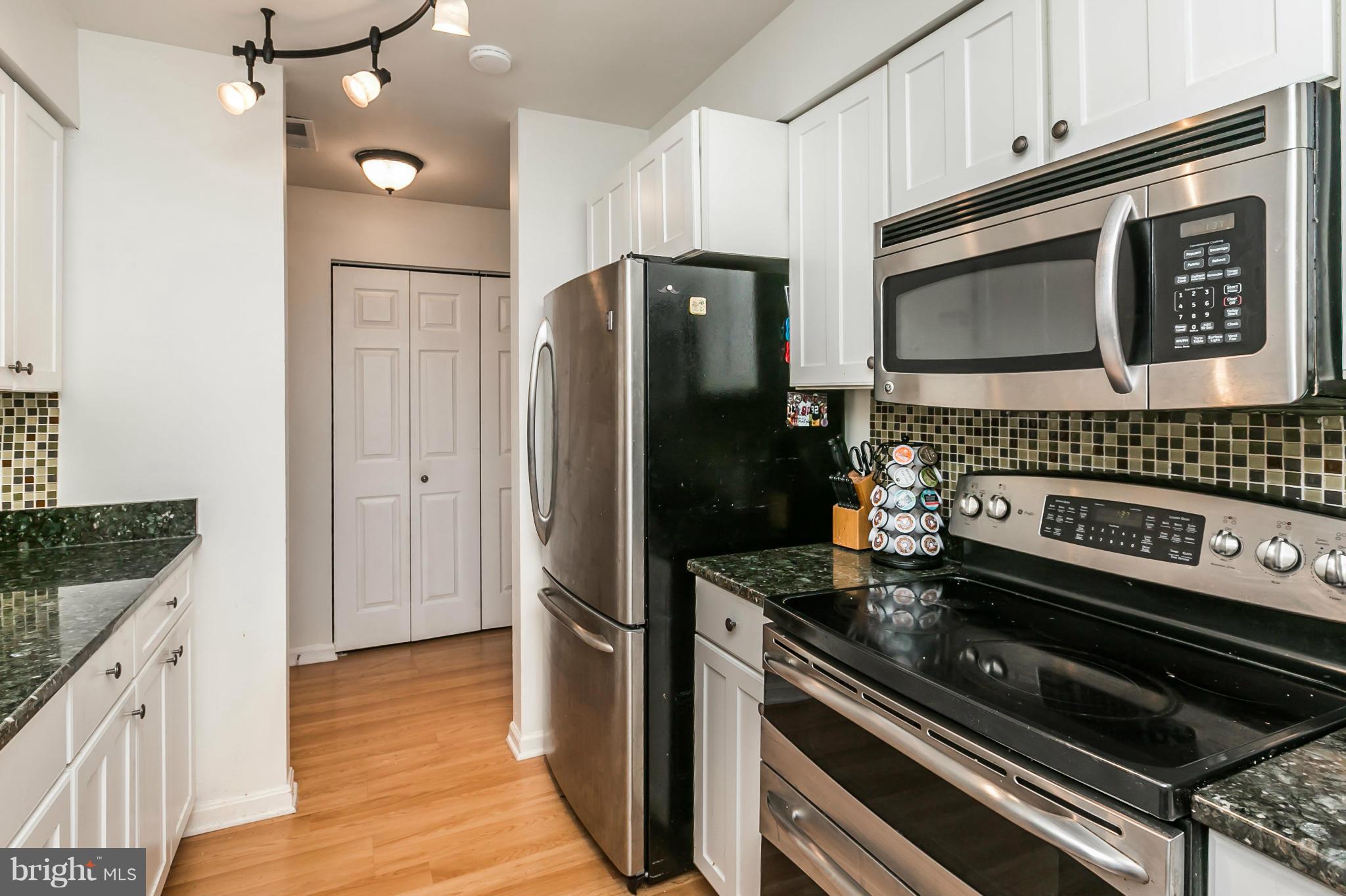 8501 Falls Run Road, Unit L Ellicott City, MD 21043 - Photo 6 of 24 Over-sized Fridge!