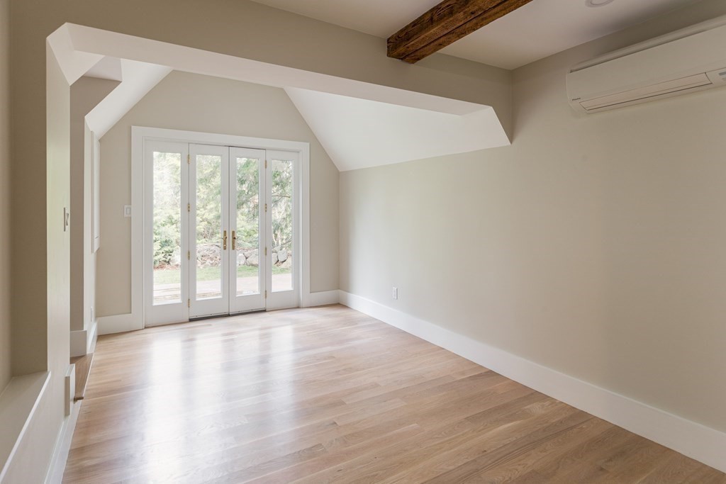 34 Silver Hill Road Weston, MA 02493 - Photo 11 of 32 Gallery Image 11