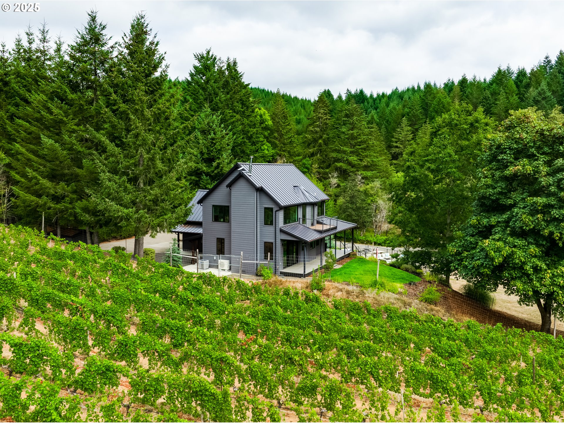 24247 Vaughn Road Veneta, OR 97487 - Photo 45 of 48