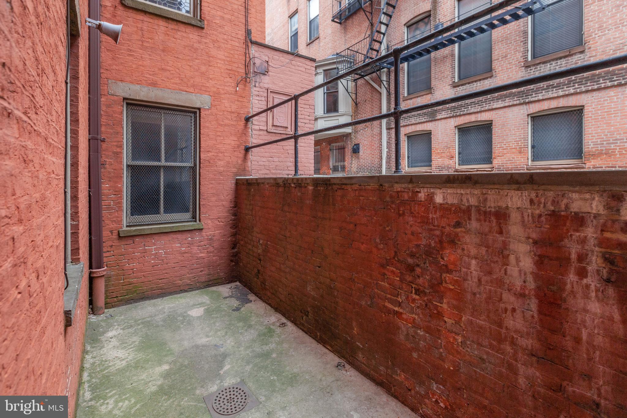 10 West Madison Street, Unit 1 Baltimore, MD 21201 - Photo 31 of 47