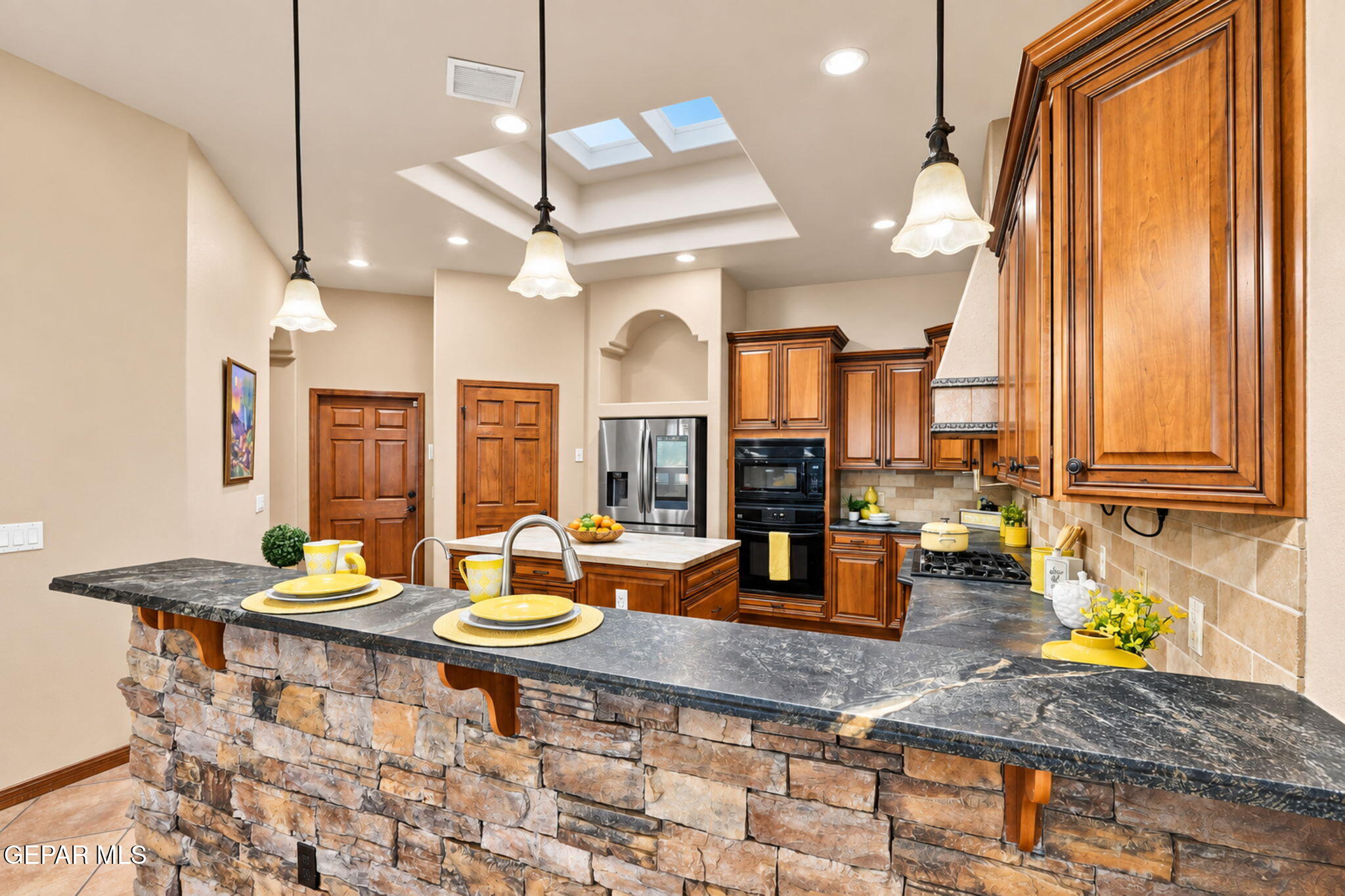 8175 Constitution Road Las Cruces, NM 88007 - Photo 30 of 102 Kitchen