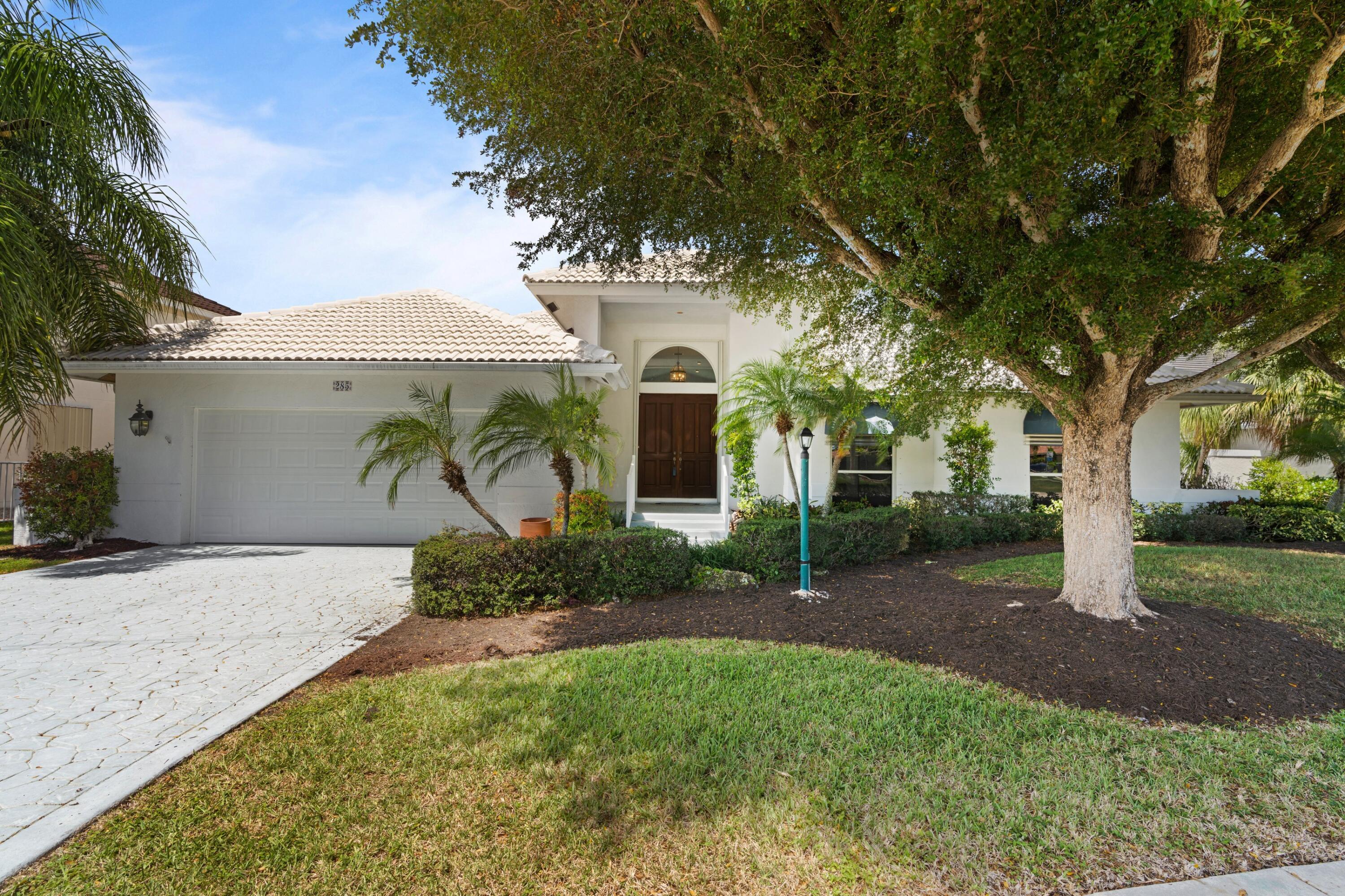 285 South Country Club Boulevard Boca Raton, FL 33487 - Photo 1 of 36 Front Exterior