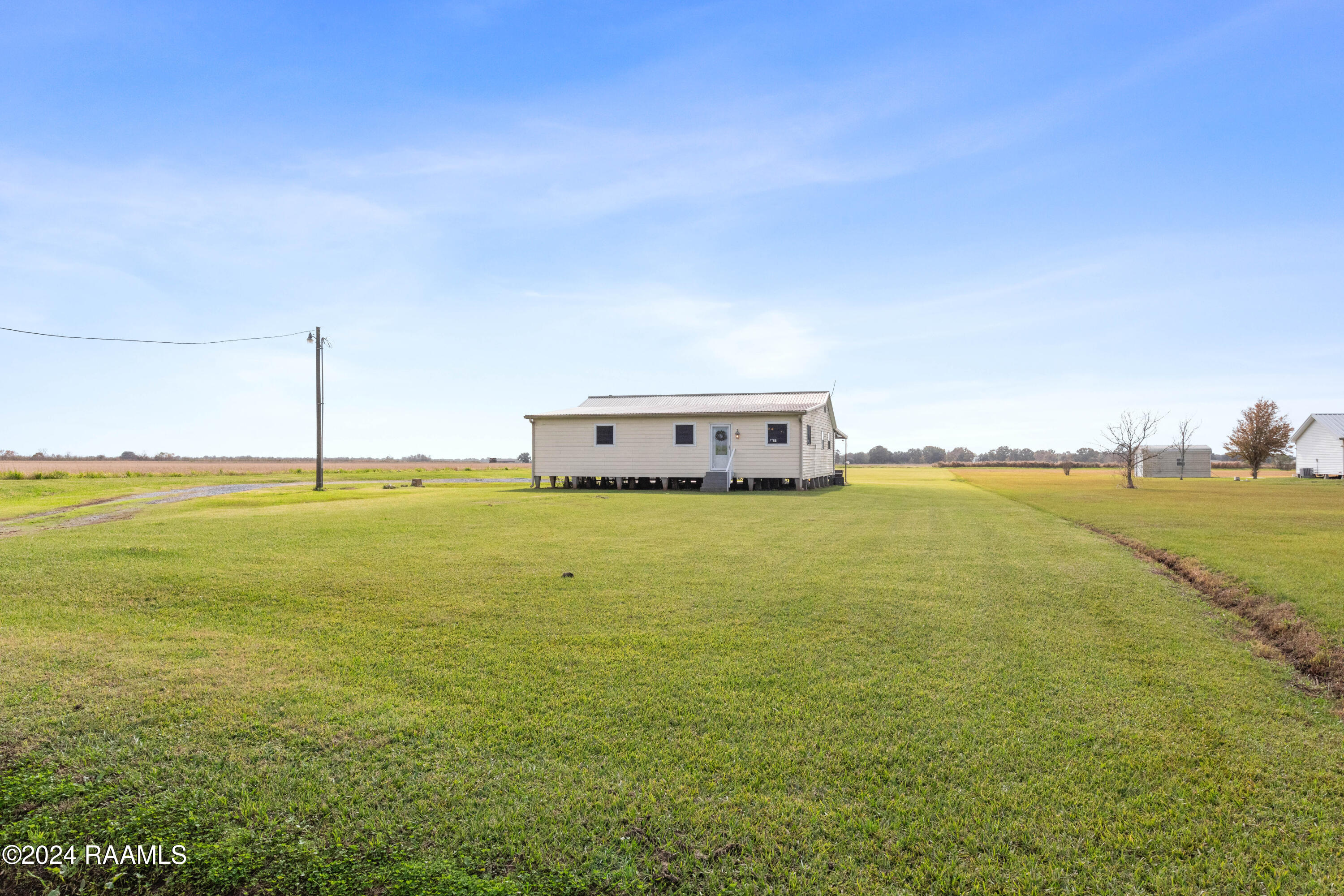 15511 Pershing Road Kaplan, LA 70548 - Photo 1 of 45 15511 W Pershing