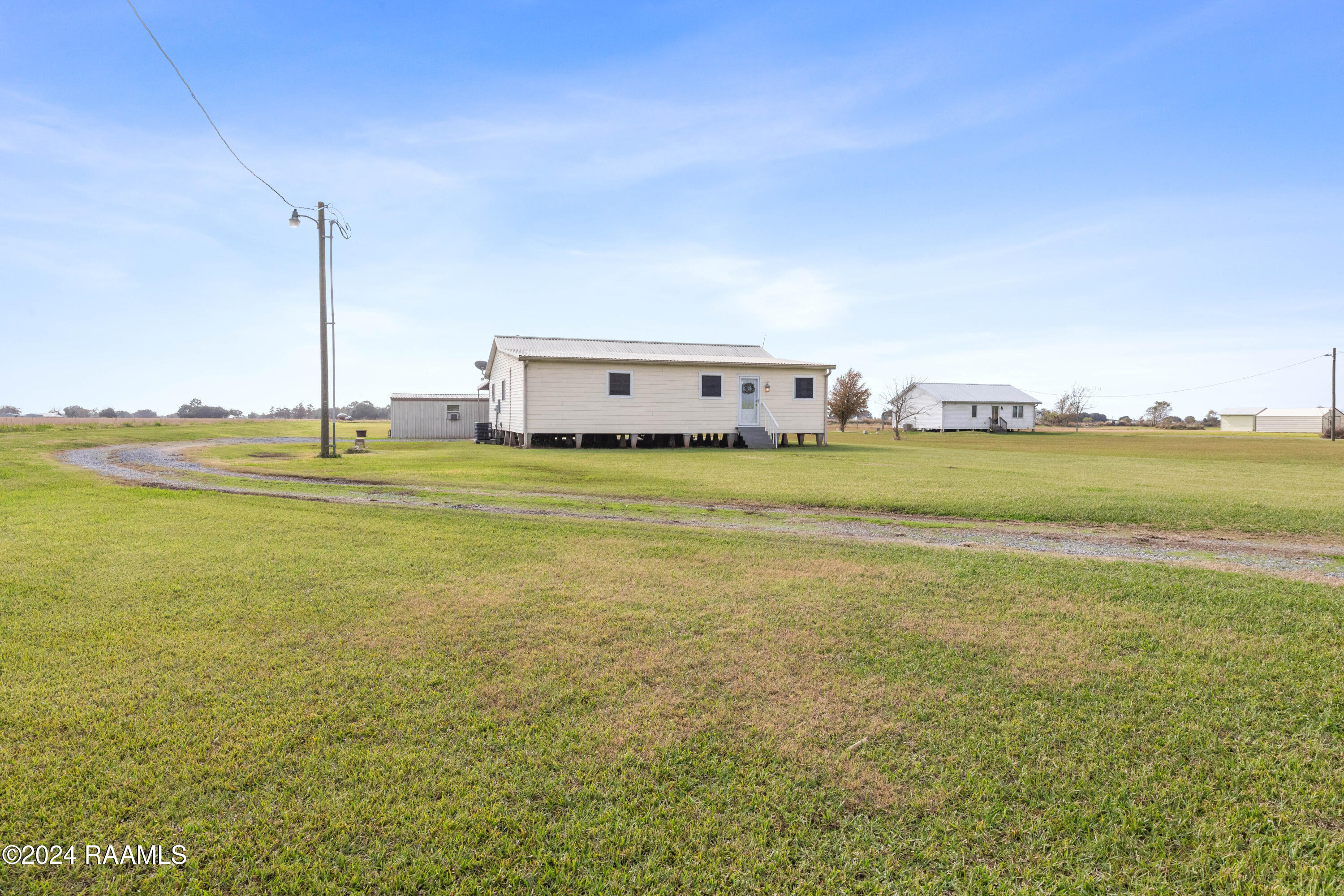 15511 Pershing Road Kaplan, LA 70548 - Photo 26 of 45 15511 W Pershing