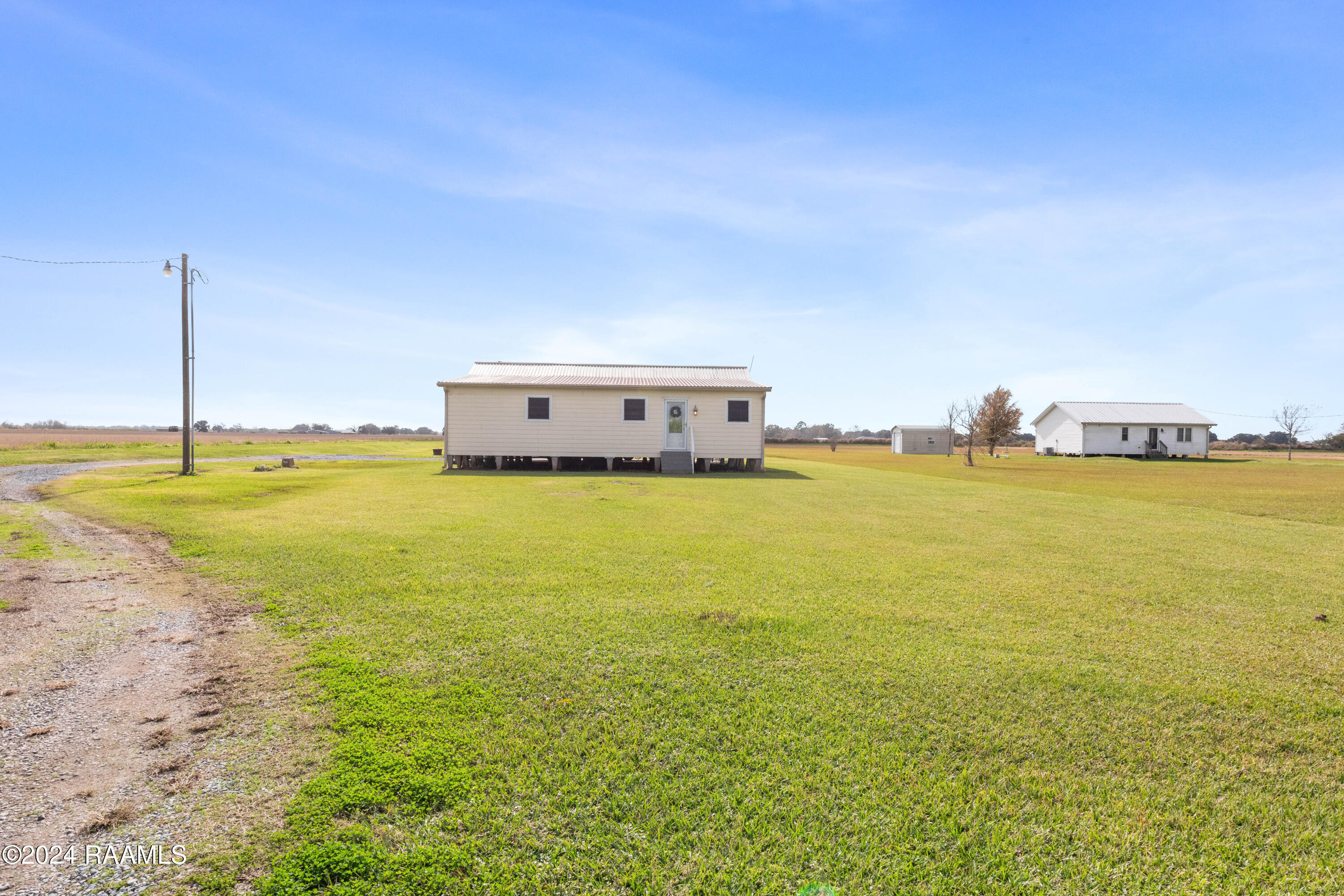 15511 Pershing Road Kaplan, LA 70548 - Photo 27 of 45 15511 W Pershing