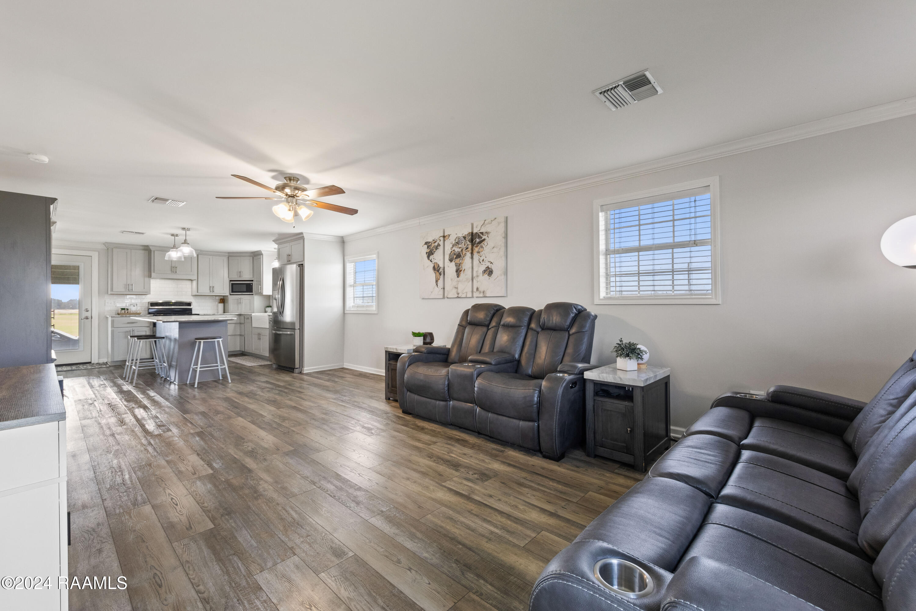 15511 Pershing Road Kaplan, LA 70548 - Photo 5 of 45 15511 W Pershing
