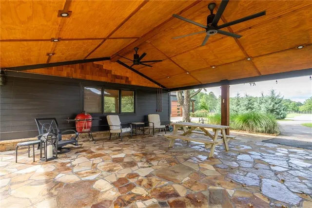 $1,300,000 | 495 A Double Bridges Road, Winterville, GA 30683