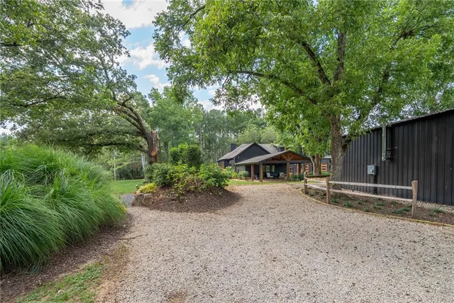 $1,300,000 | 495 A Double Bridges Road, Winterville, GA 30683