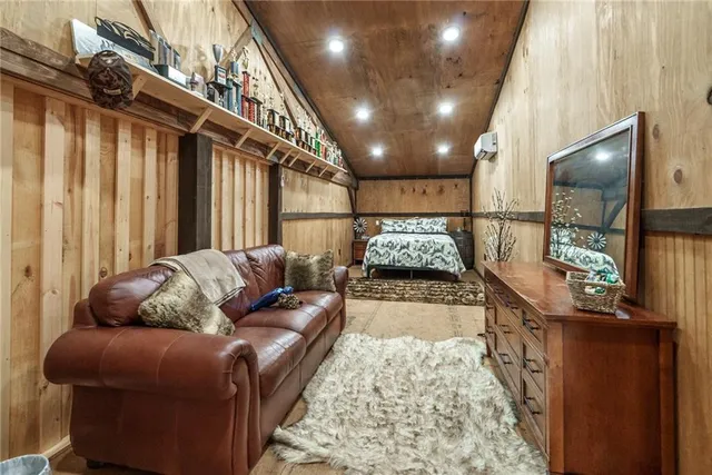 $1,300,000 | 495 A Double Bridges Road, Winterville, GA 30683