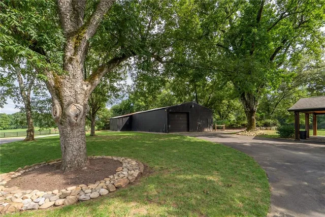 $1,300,000 | 495 A Double Bridges Road, Winterville, GA 30683