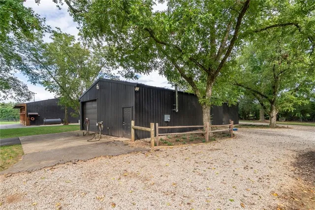 $1,300,000 | 495 A Double Bridges Road, Winterville, GA 30683