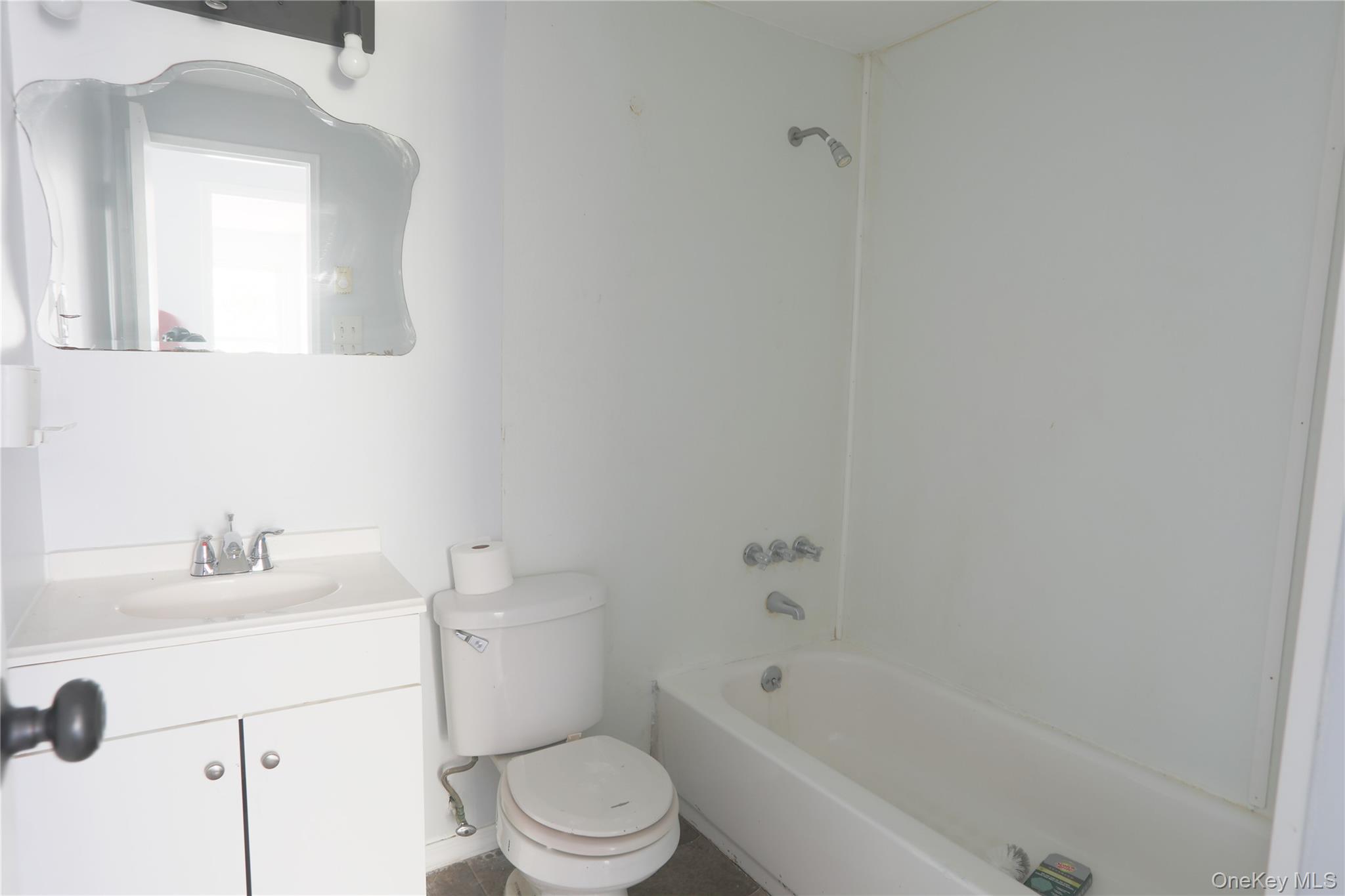 3 Valley Forge Court, Unit 3 Ridge, NY 11961 - Photo 13 of 18