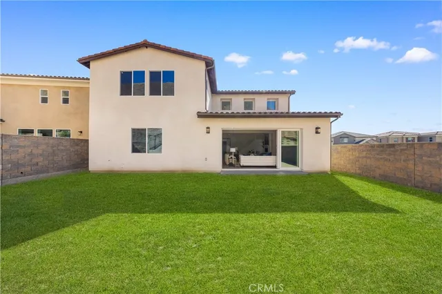 $2,378,000 | 5767 Sunrise Rdg Lane, Lake Forest, CA 92679