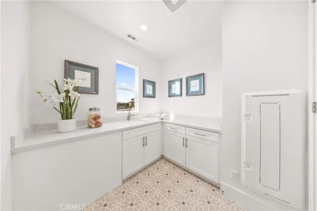 $2,378,000 | 5767 Sunrise Rdg Lane, Lake Forest, CA 92679