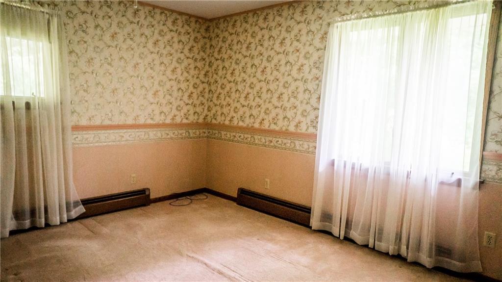 251 Welsh Road Valencia, PA 16059 - Photo 15 of 25 Oversized 14x11 Bedroom