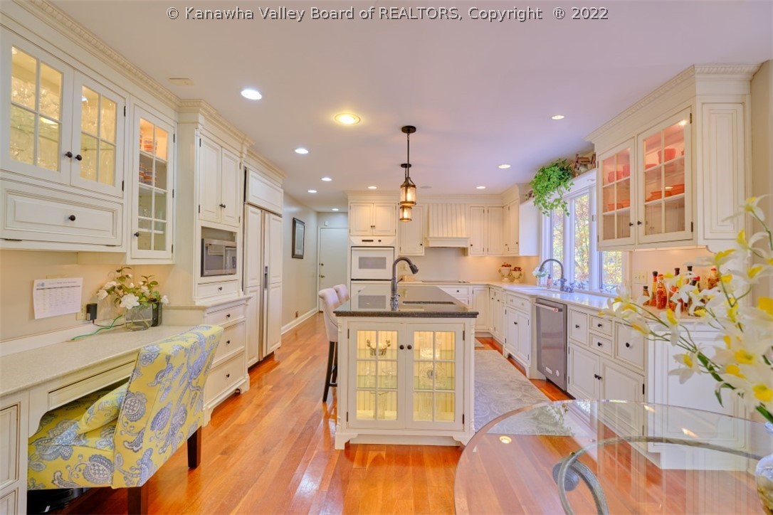 1403 Stonehenge Road Charleston, WV 25314 - Photo 17 of 50 Gallery Image 17