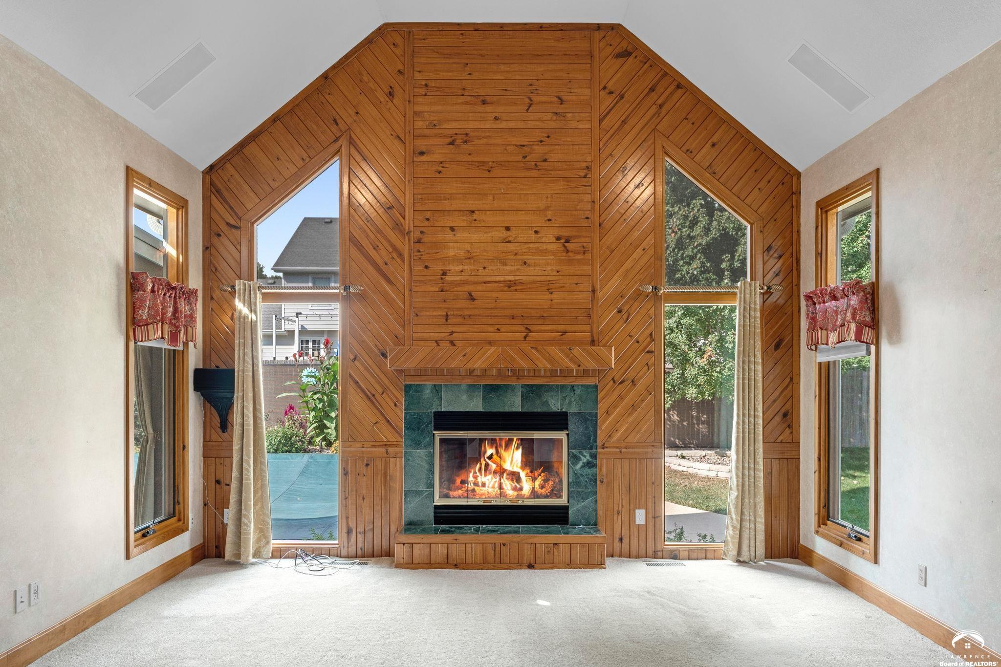 4709 Carmel Place Lawrence, KS 66047 - Photo 19 of 86