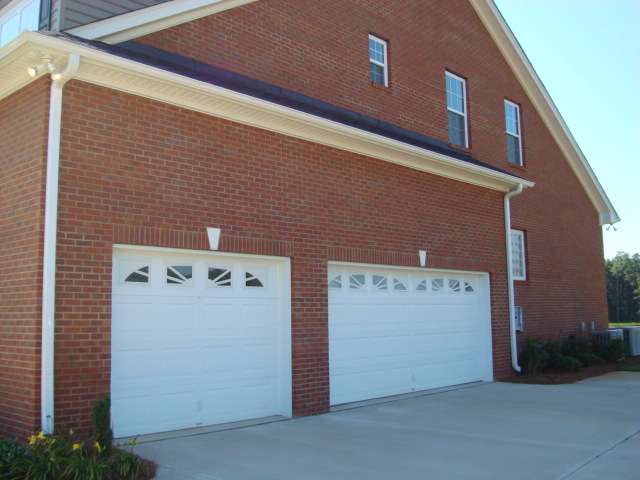 26 Windrush Lane Greenville, SC 29607 - Photo 7 of 7 Gallery Image 7