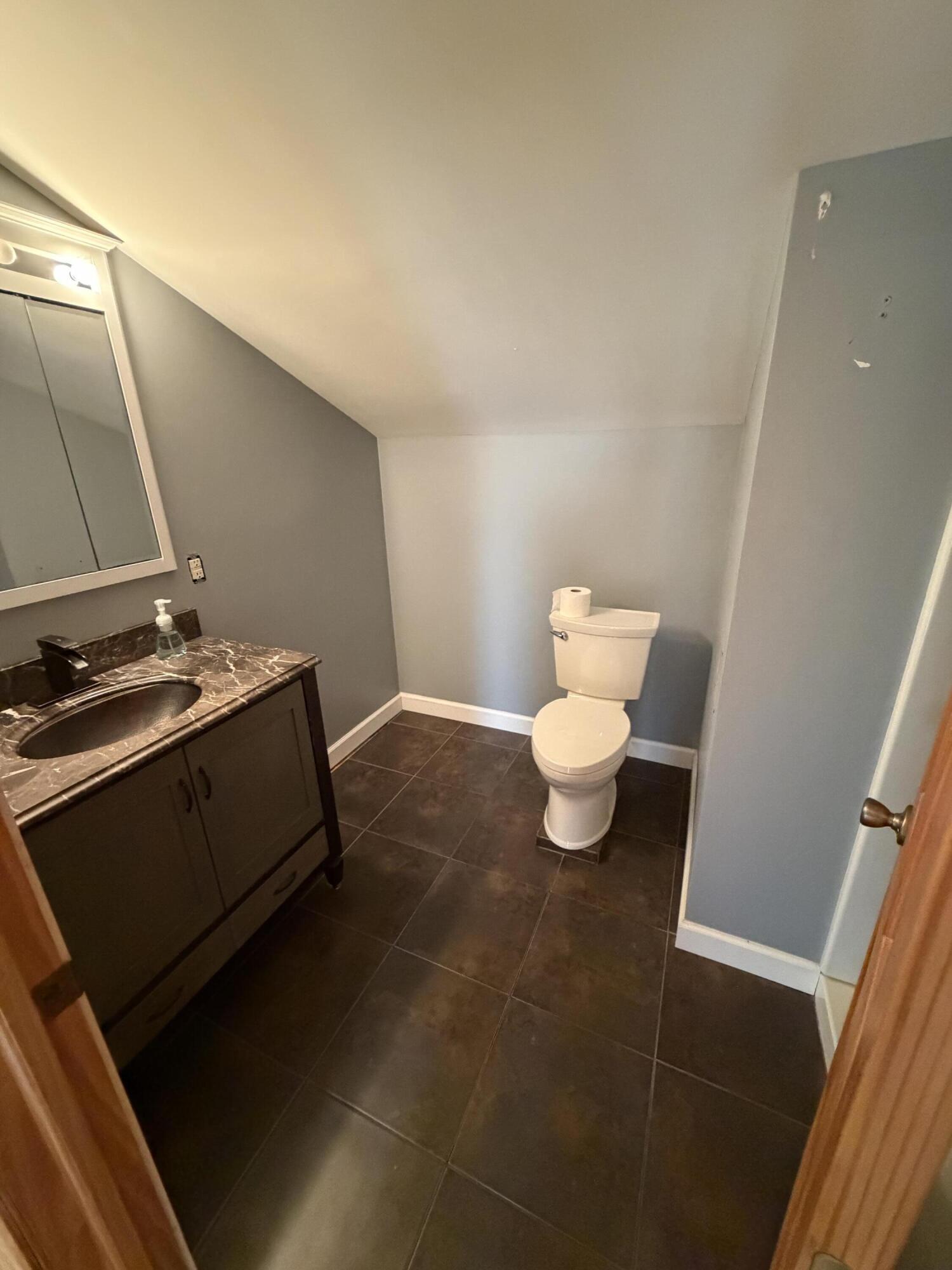 5241 Moscow Road Spring Arbor, MI 49283 - Photo 13 of 25 IMG_3210