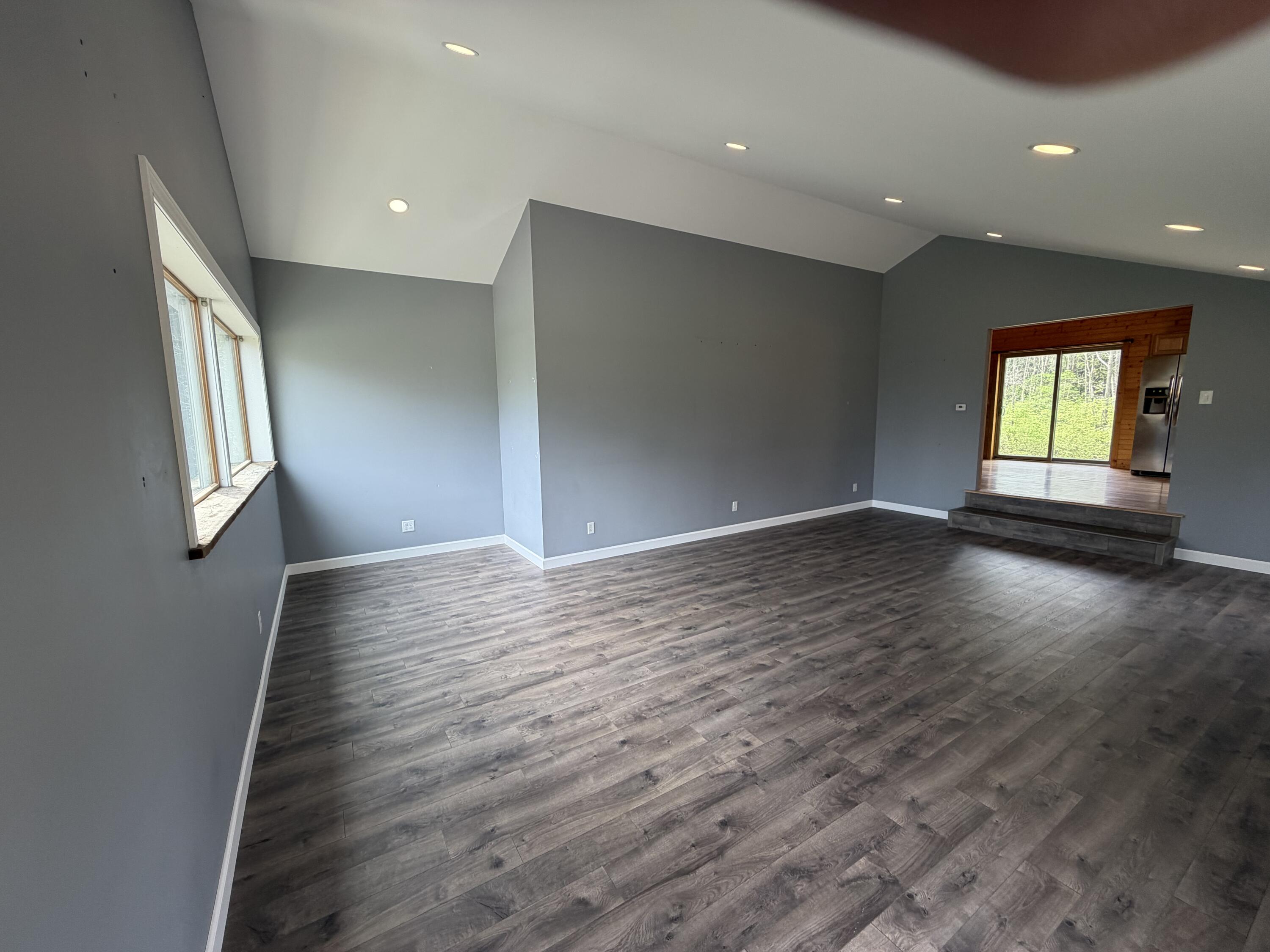 5241 Moscow Road Spring Arbor, MI 49283 - Photo 10 of 25 IMG_3207