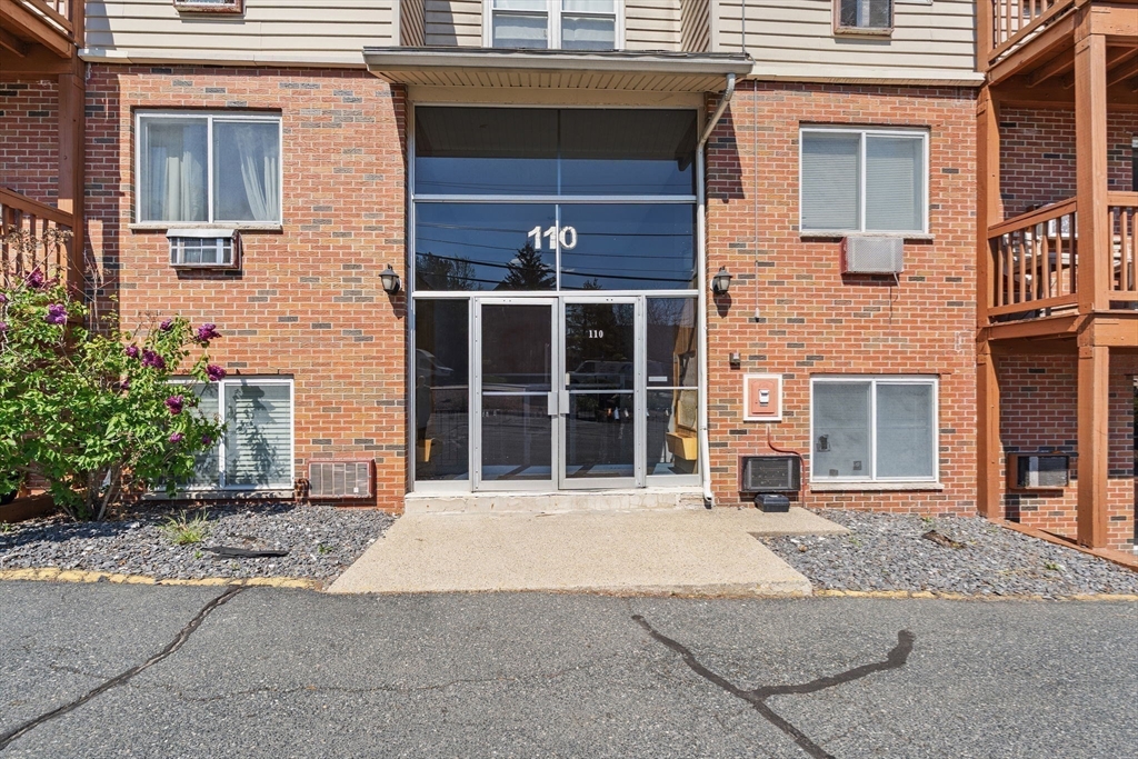 110 Boston Post Road East, Unit 8 Marlborough, MA 01752 - Photo 3 of 29