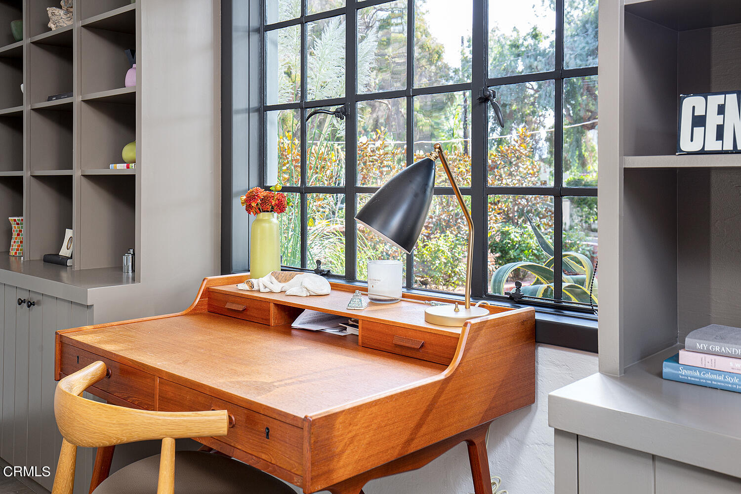 1146 Wotkyns Drive Pasadena, CA 91103 - Photo 17 of 63 a dining room with furniture and a floor to ceiling window