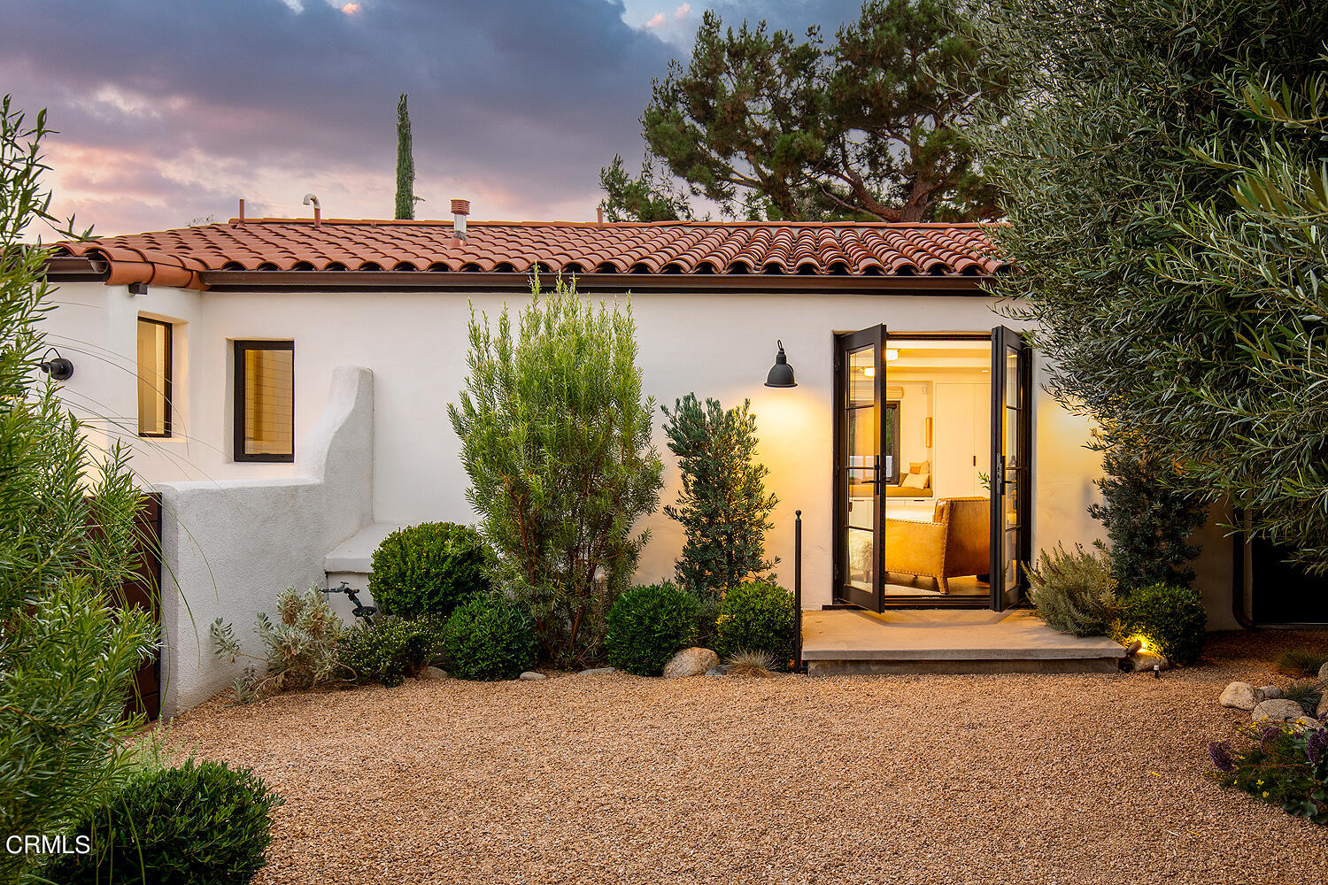 1146 Wotkyns Drive Pasadena, CA 91103 - Photo 58 of 63 a view of a house with a wooden fence