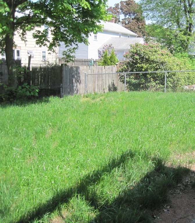 32 Weyham Road Weymouth, MA 02191 - Photo 13 of 13 Gallery Image 13