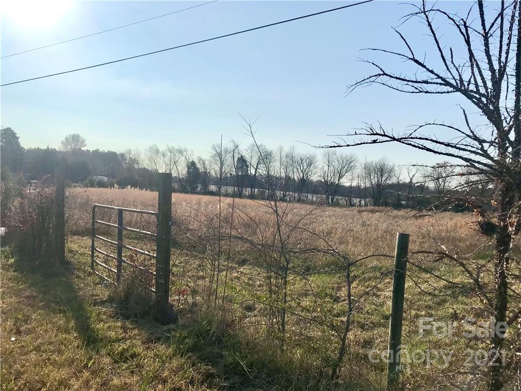 172 Snider Kines Road Linwood, NC 27299 - Photo 3 of 38 Gallery Image 3
