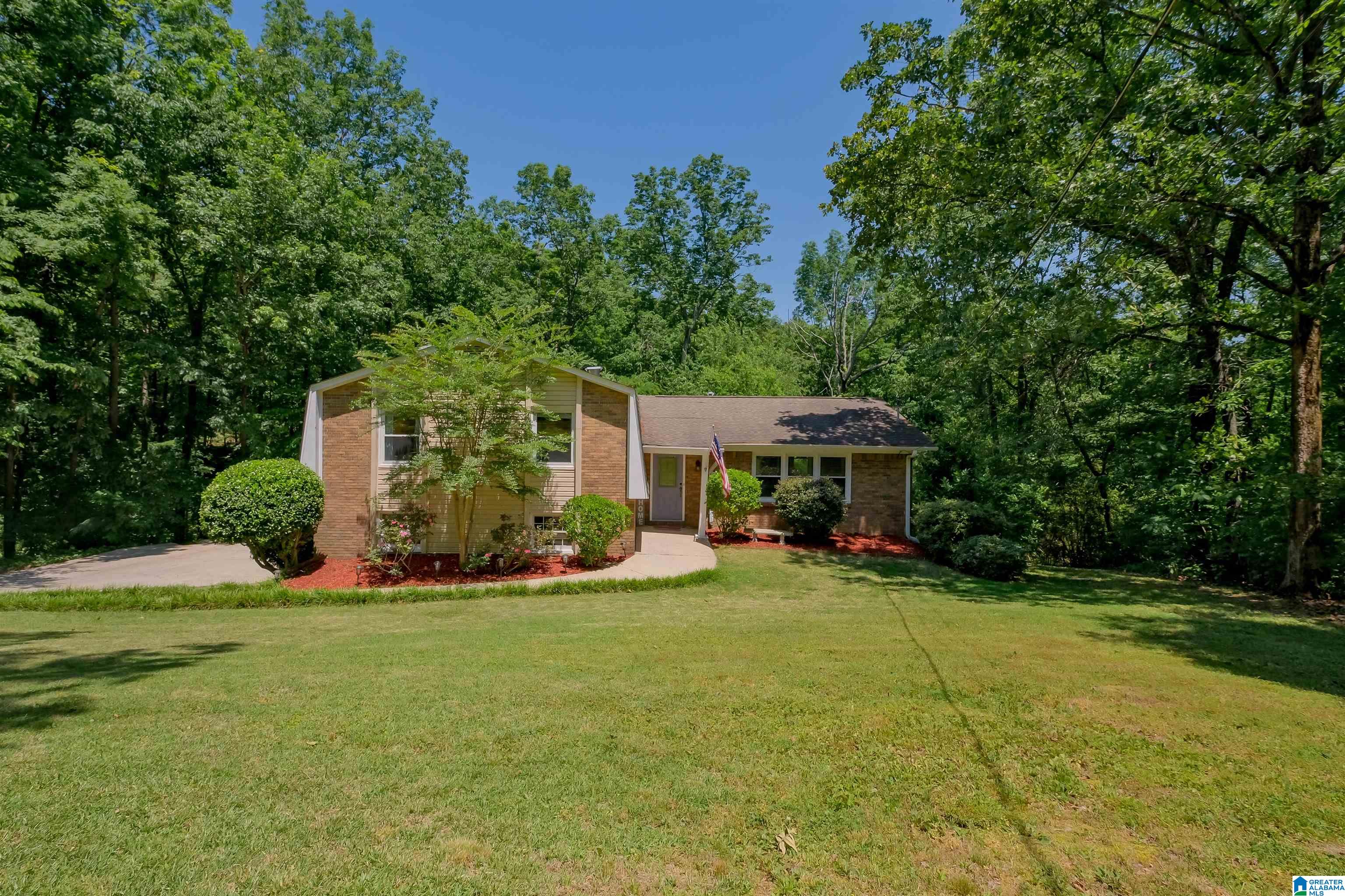 4669 Burningtree Lane Pelham, AL 35124 - Photo 2 of 45
