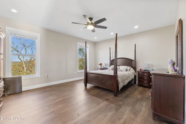 $679,000 | 2095 Ivy Way, Newport, TN 37821