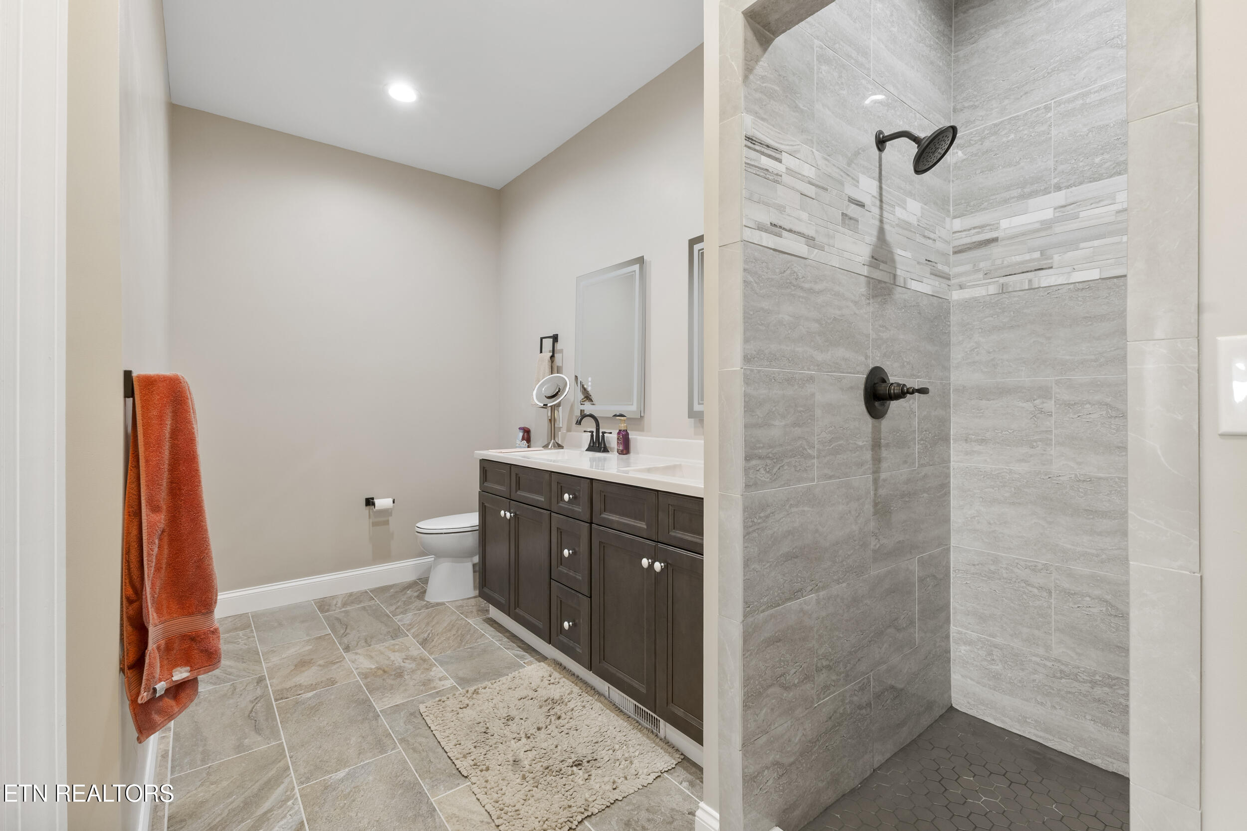 2095 Ivy Way Newport, TN 37821 - Photo 39 of 52 38_img_9230