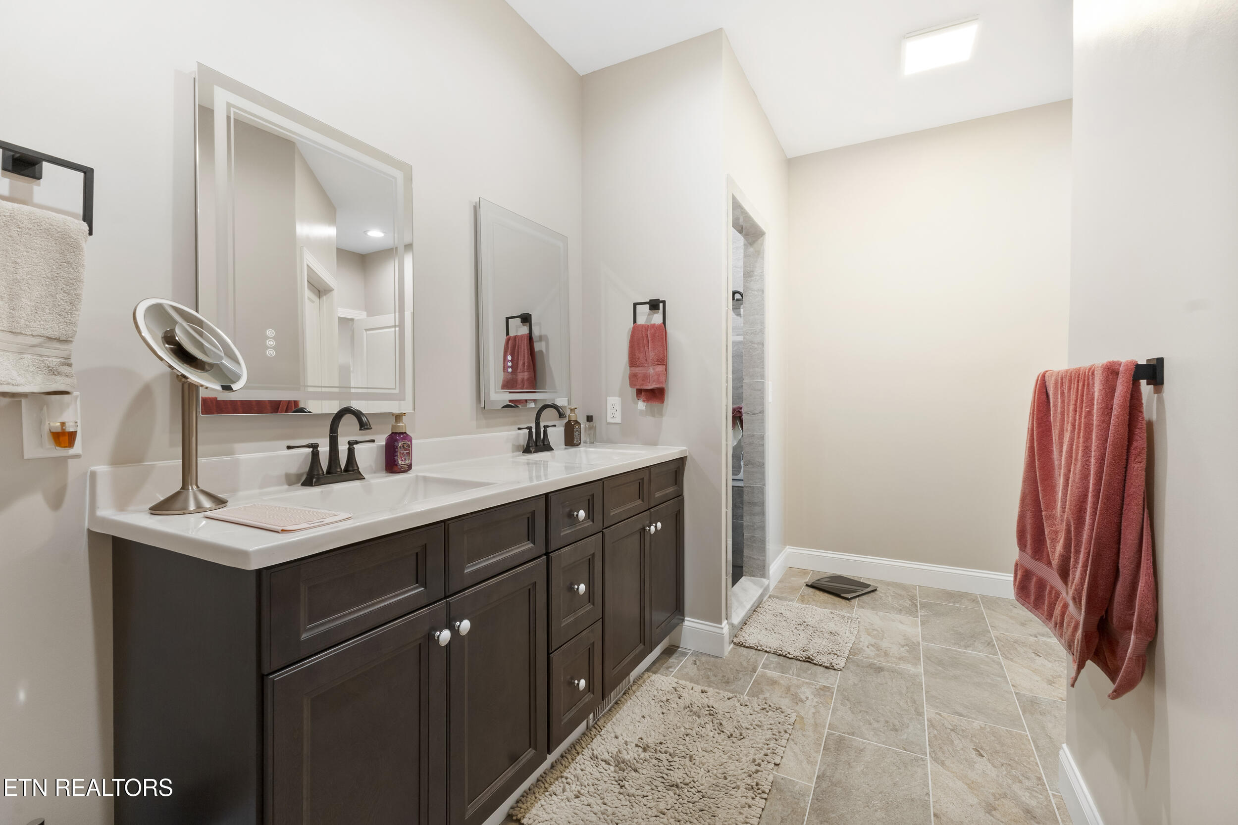 2095 Ivy Way Newport, TN 37821 - Photo 41 of 52 40_img_9245